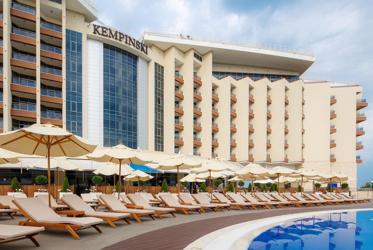 Kempinski — проект из портфолио STURM